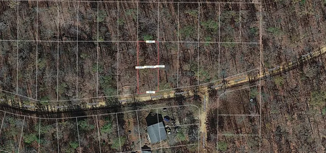a view of pathway with a houses