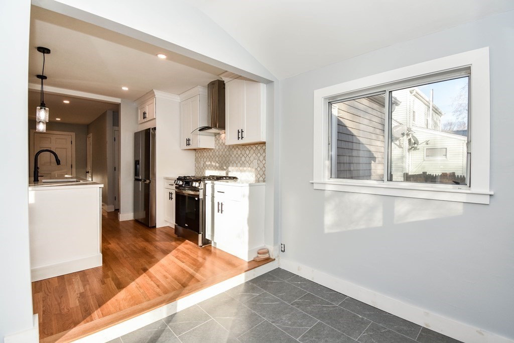 15 Thelma Road Framingham, MA 01702 - Photo 12 of 32 Gallery Image 12
