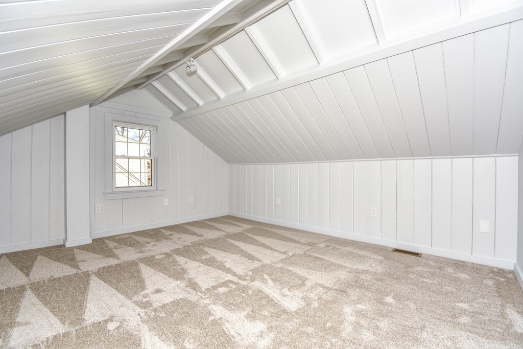 15 Thelma Road Framingham, MA 01702 - Photo 16 of 32 Gallery Image 16