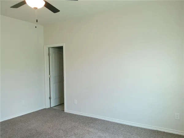 $2,195 | 7701 Lariat Toss Drive, Corpus Christi, TX 78414