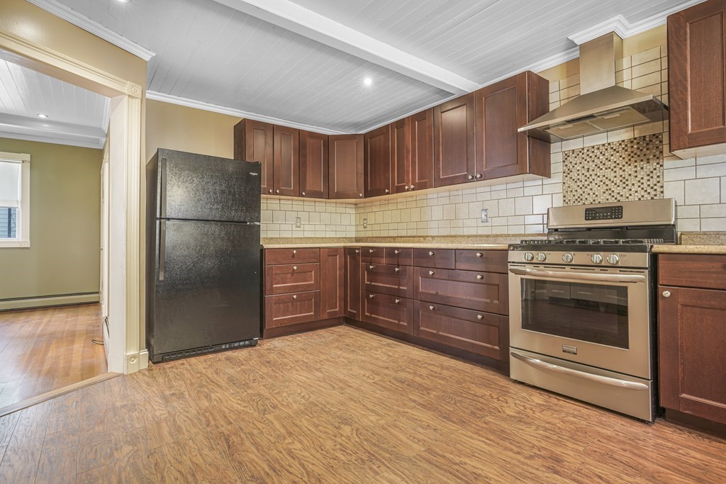 475 Tecumseh Street Fall River, MA 02721 - Photo 13 of 42 Gallery Image 13