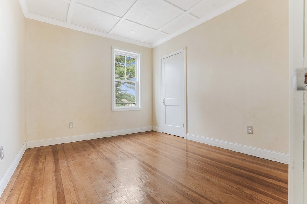 475 Tecumseh Street Fall River, MA 02721 - Photo 34 of 42 Gallery Image 34