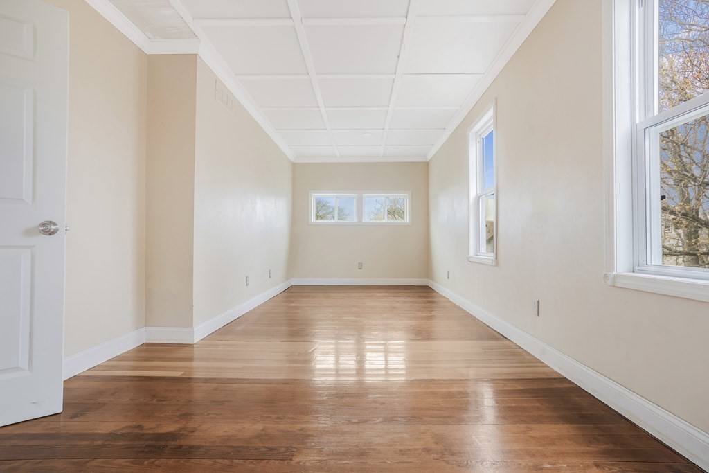 475 Tecumseh Street Fall River, MA 02721 - Photo 36 of 42 Gallery Image 36