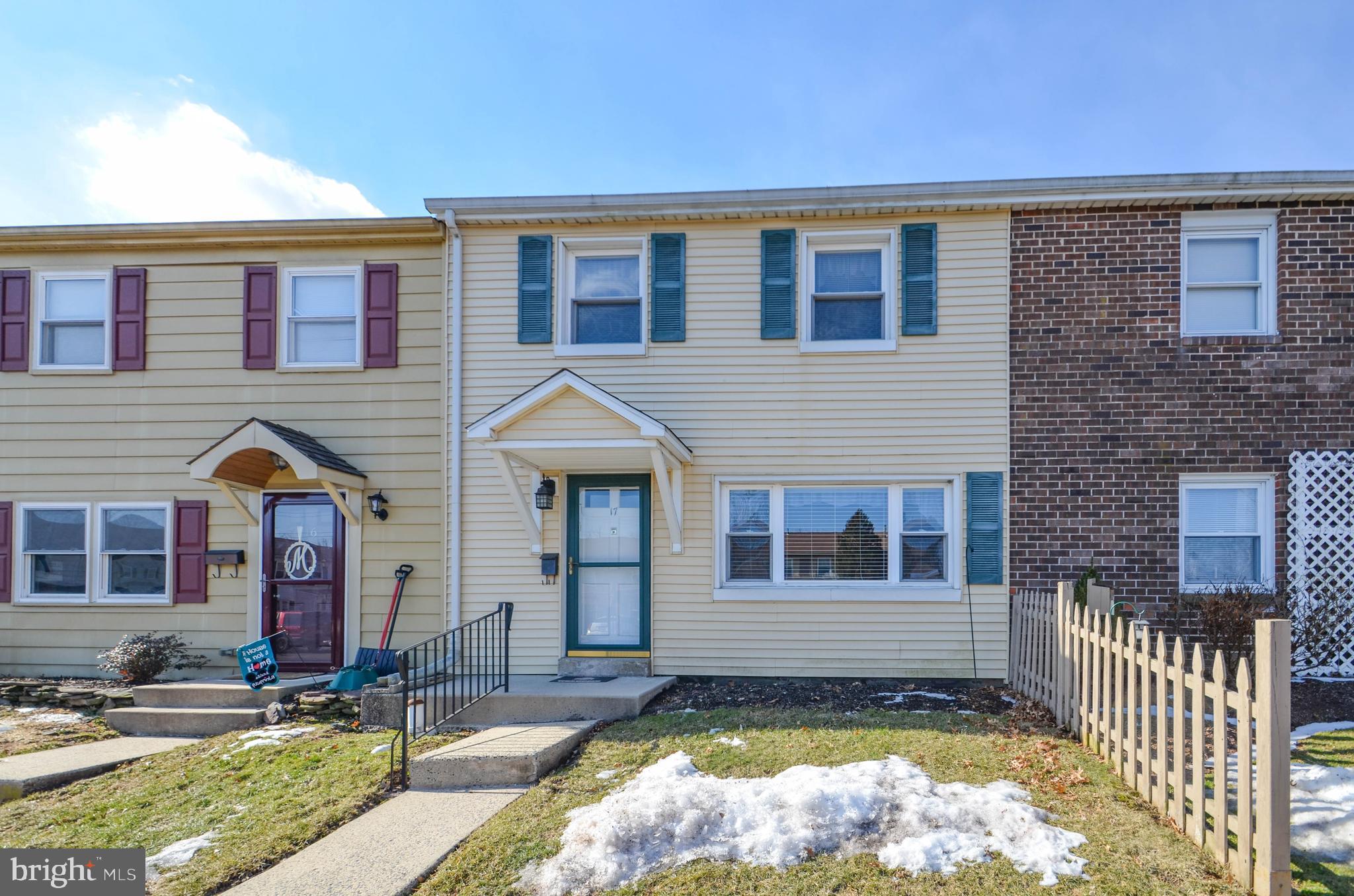 17 Stonegate Road Quakertown, PA 18951 - Photo 1 of 14 Gallery Image 1