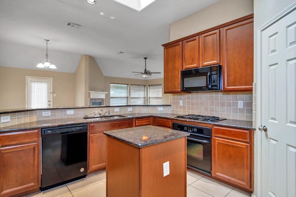 5212 Westheimer Road Fort Worth, TX 76244 - Photo 12 of 20