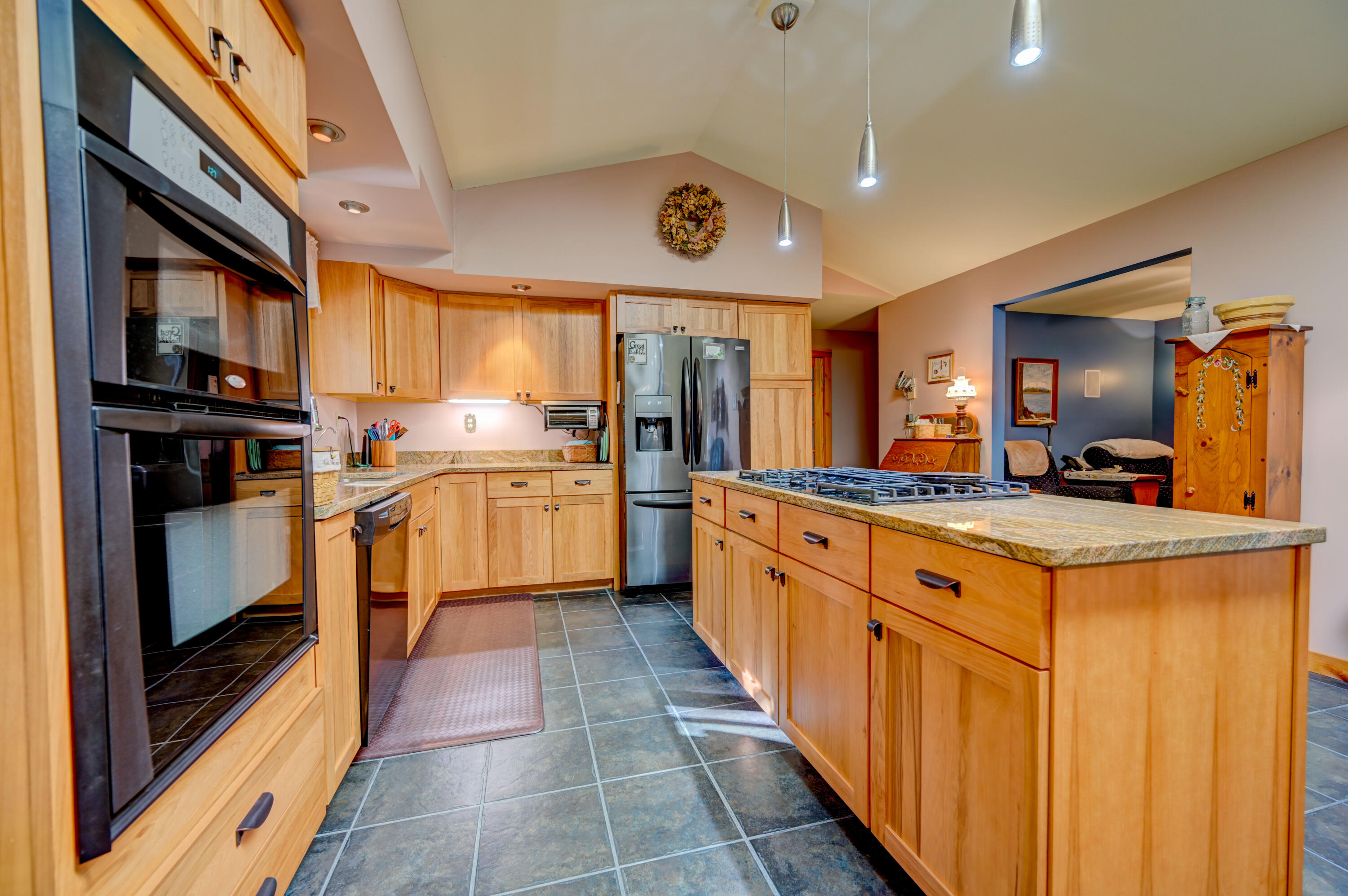 1194 Bean Road Mount Vernon, ME 04352 - Photo 12 of 78 DSC_6646_47_48_49_50