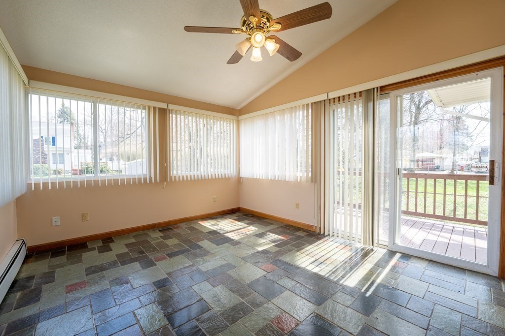 189 Wheeler Avenue Springfield, MA 01118 - Photo 19 of 42 Gallery Image 19
