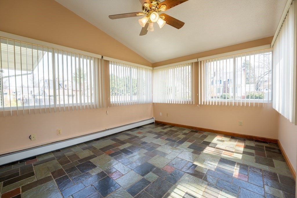 189 Wheeler Avenue Springfield, MA 01118 - Photo 20 of 42 Gallery Image 20