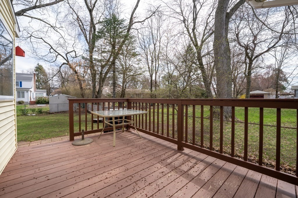 189 Wheeler Avenue Springfield, MA 01118 - Photo 35 of 42 Gallery Image 35