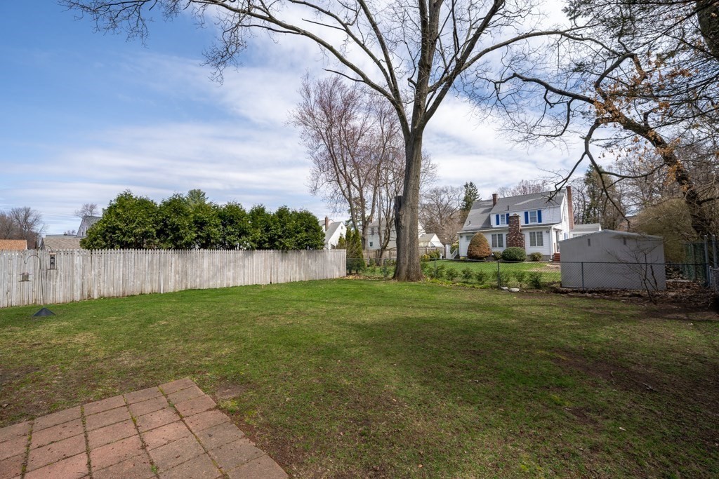 189 Wheeler Avenue Springfield, MA 01118 - Photo 37 of 42 Gallery Image 37