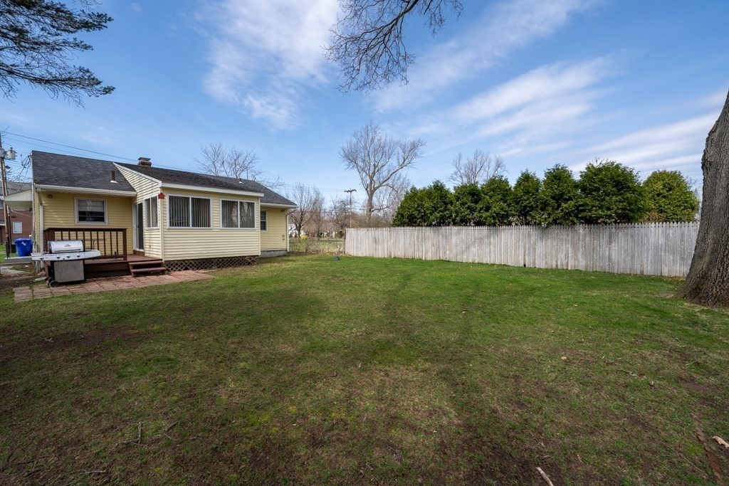 189 Wheeler Avenue Springfield, MA 01118 - Photo 40 of 42 Gallery Image 40
