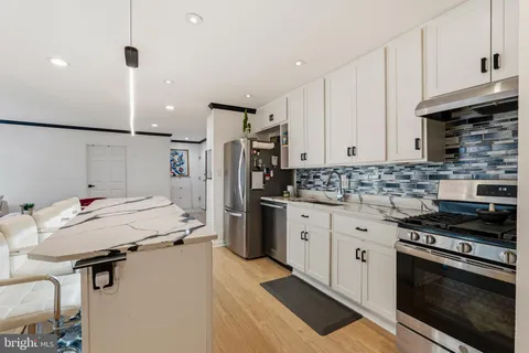 $298,000 | 12403 Braxfield Court, Unit 4617, Rockville, MD 20852