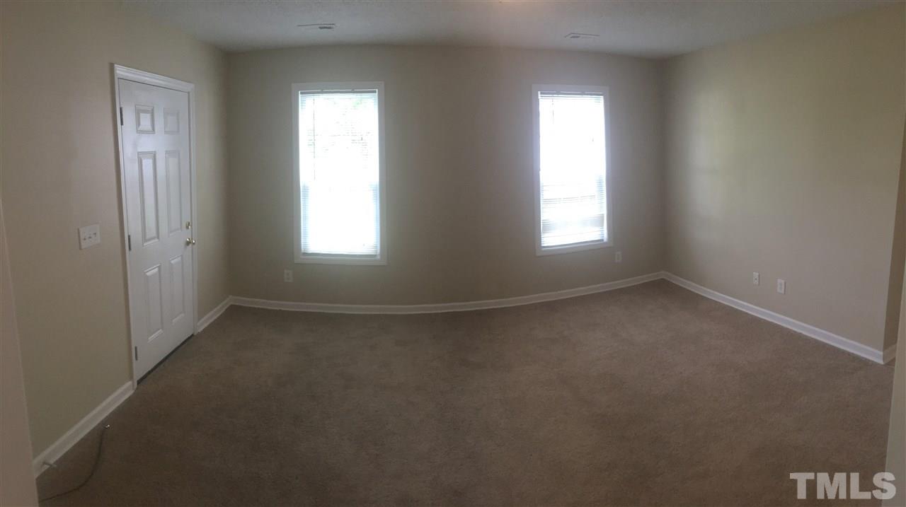925 River Road Selma, NC 27576 - Photo 5 of 20 Gallery Image 5