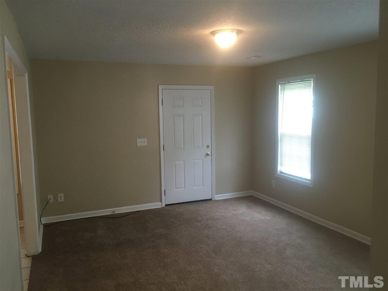 925 River Road Selma, NC 27576 - Photo 6 of 20 Gallery Image 6