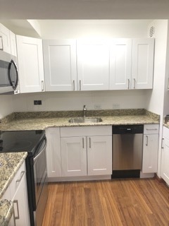 2909 North Sheridan Road, Unit 704 Chicago, IL 60657 - Photo 5 of 26