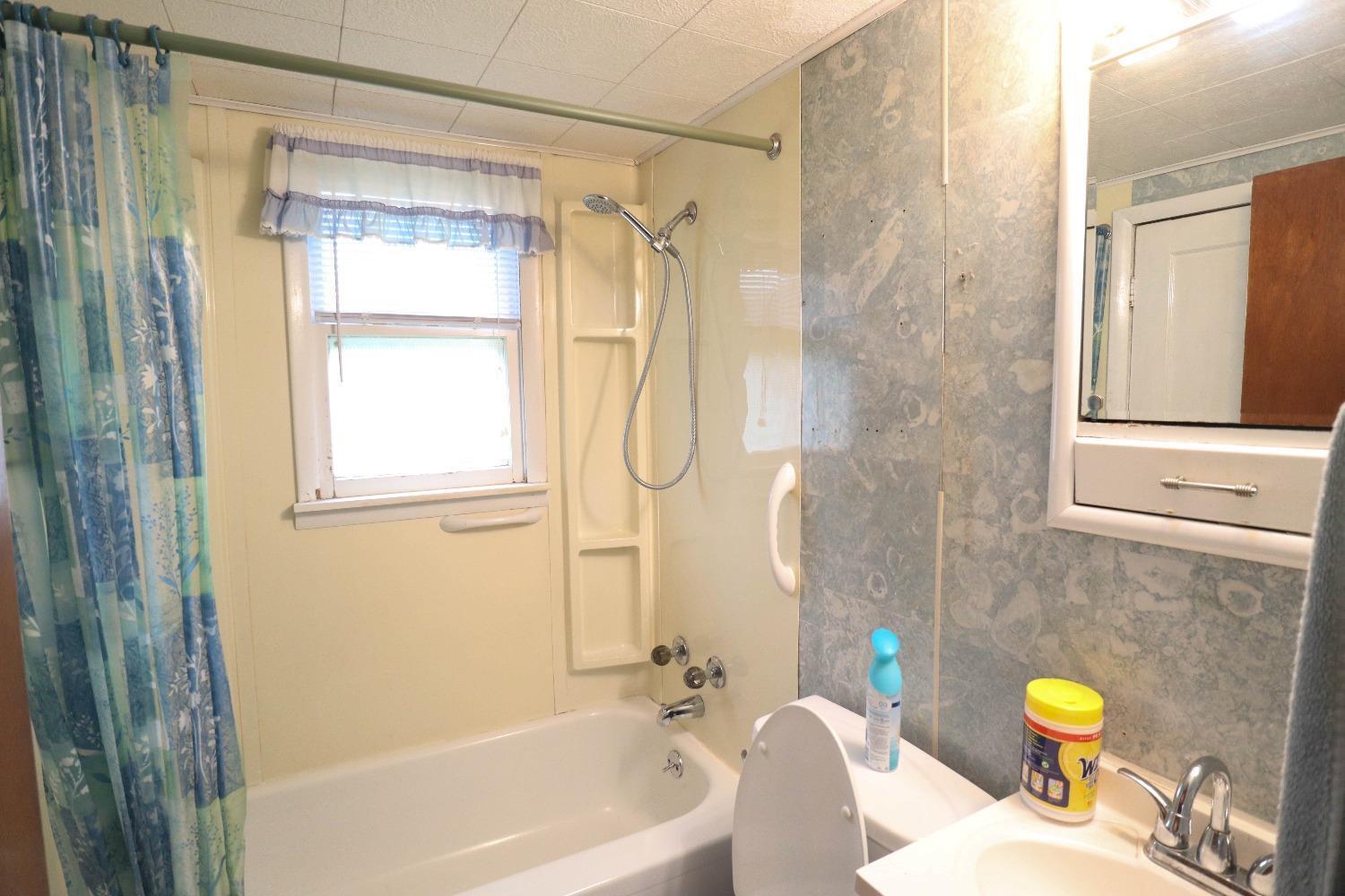 2592 Snider Road Bethel, OH 45106 - Photo 10 of 14 Gallery Image 10