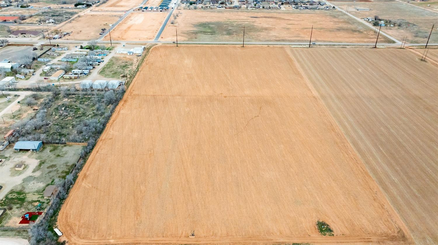 602 East 82nd Street Lubbock, TX 79404 - Photo 6 of 10 a view of swimming pool