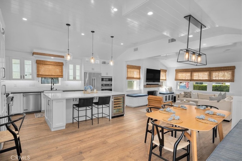 222 Broadway Costa Mesa, CA 92627 - Photo 11 of 47