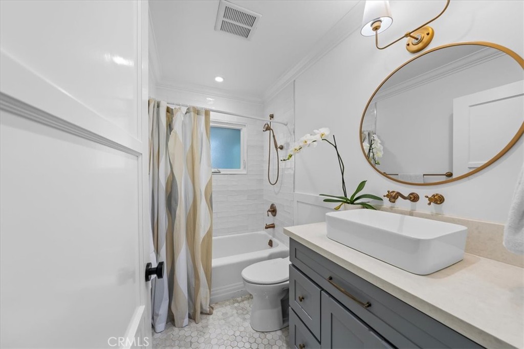 222 Broadway Costa Mesa, CA 92627 - Photo 25 of 47