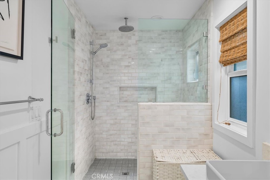 222 Broadway Costa Mesa, CA 92627 - Photo 31 of 47