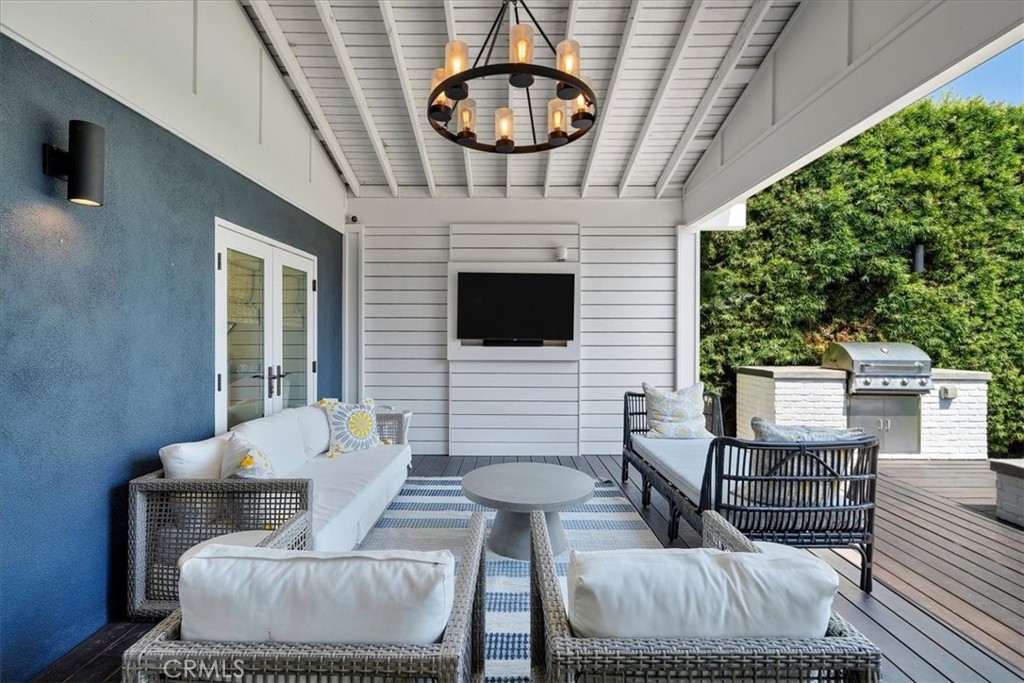 222 Broadway Costa Mesa, CA 92627 - Photo 32 of 47