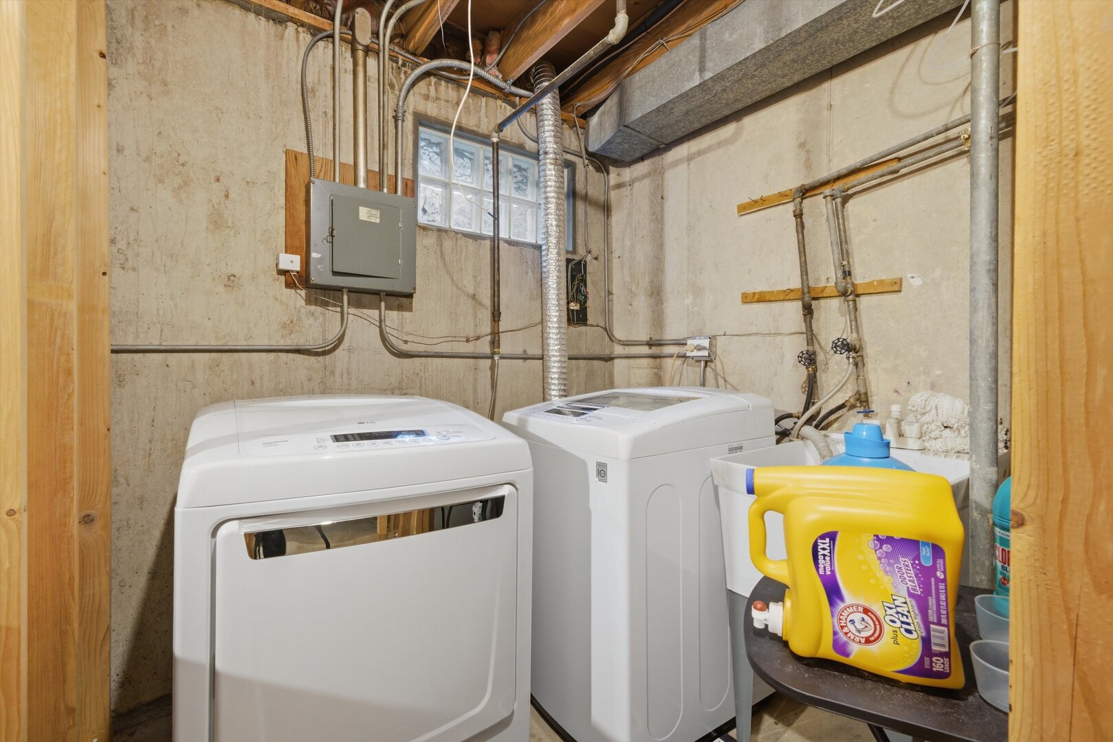 8820 Plainfield Road Brookfield, IL 60513 - Photo 32 of 49 a utility room with dryer and washer