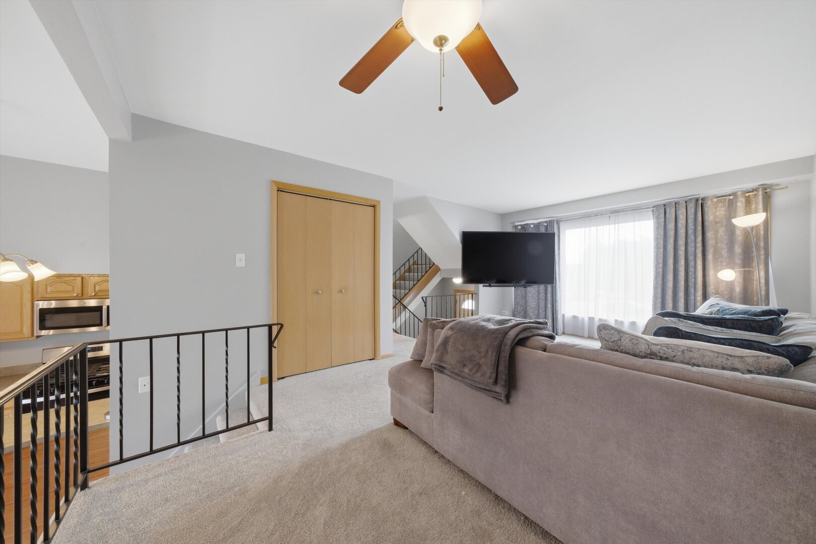 8820 Plainfield Road Brookfield, IL 60513 - Photo 8 of 49 a view of a livingroom with furniture and windows