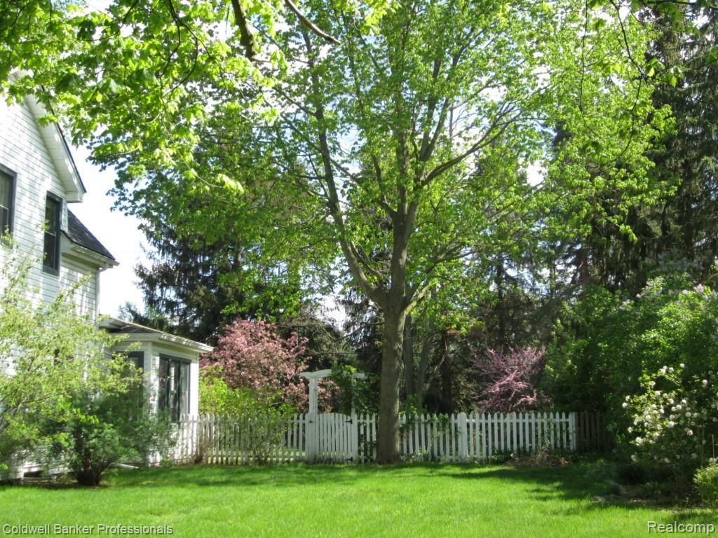 46155 West Seven Mile Road Northville, MI 48168 - Photo 36 of 37 IMG_0538.jpg