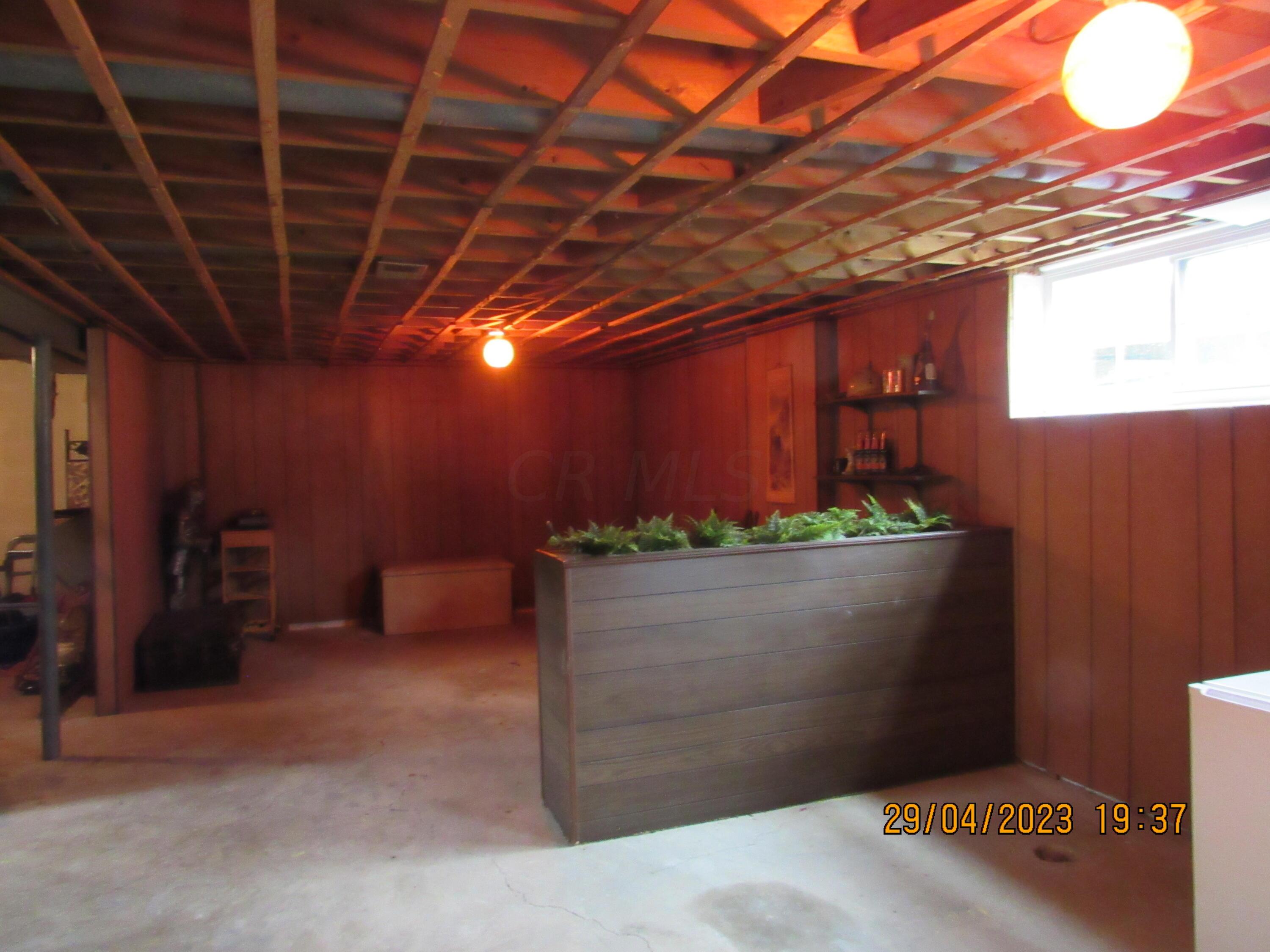 548 Mowrer Road Circleville, OH 43113 - Photo 12 of 14 IMG_0972