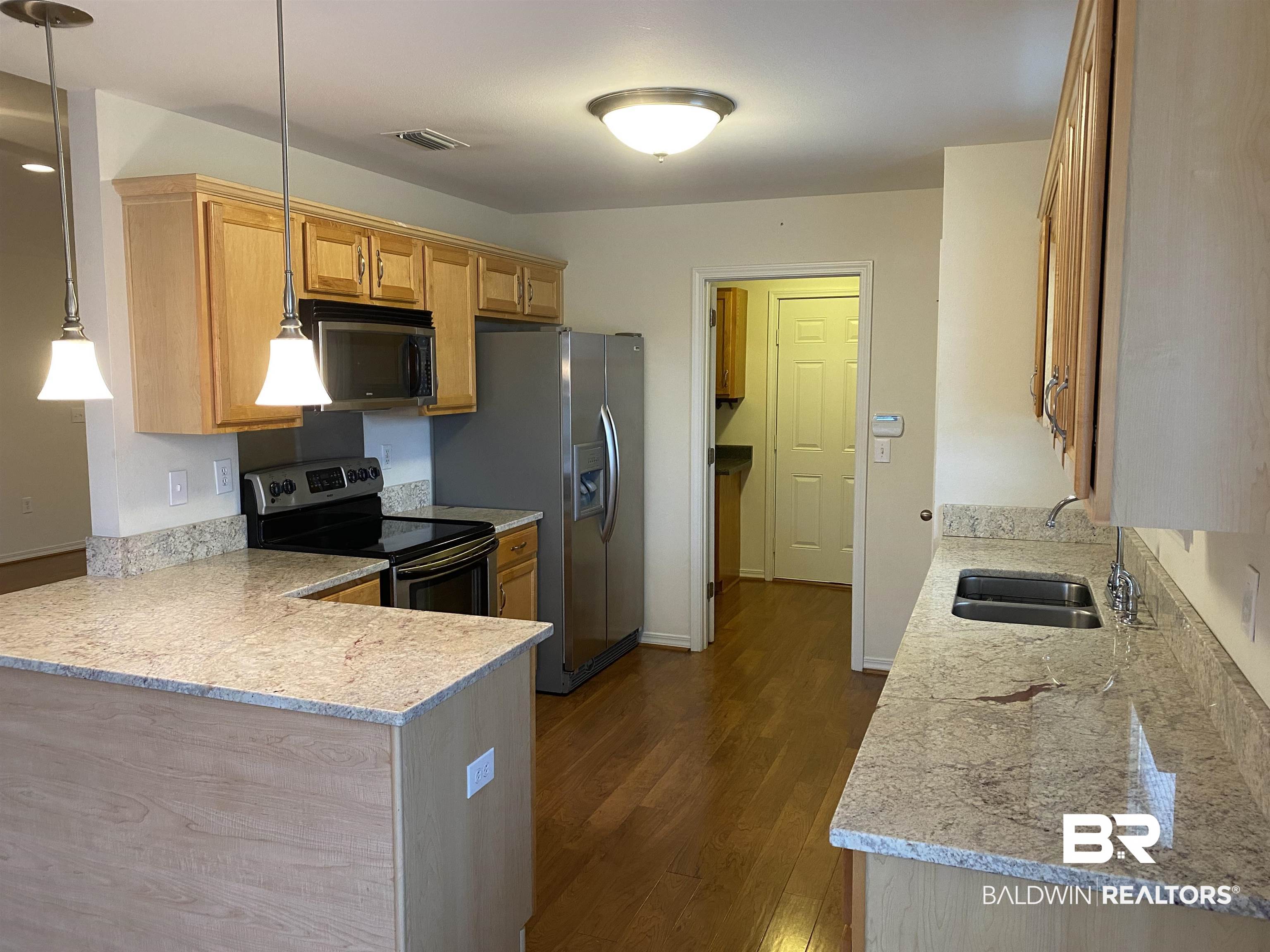 7742 Avery Lane Daphne, AL 36526 - Photo 26 of 41 Kitchen