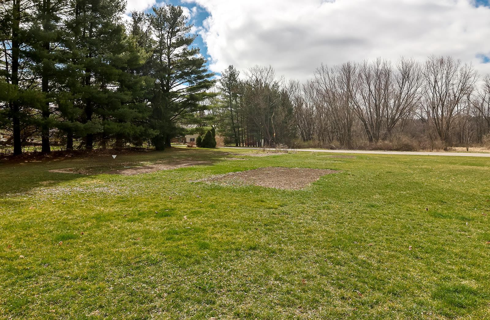 6855 Happy Acres Road Rockford, IL 61101 - Photo 39 of 39 a view of a big yard with trees