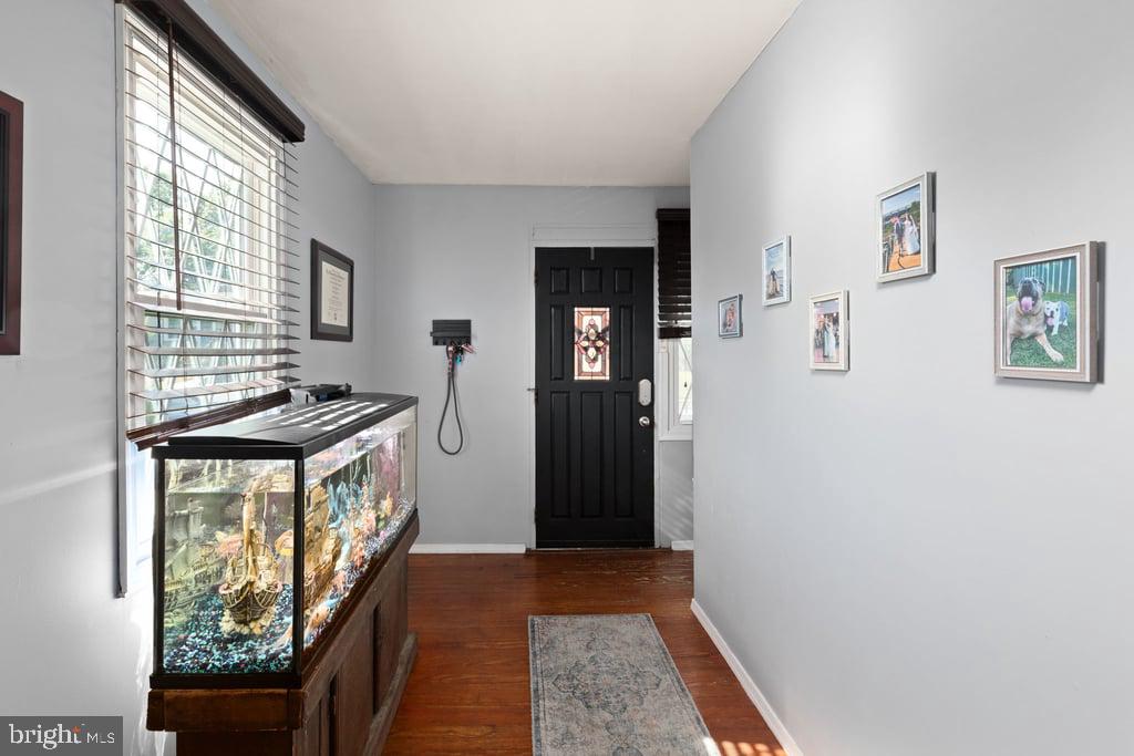1853 Marshall Road Baltimore, MD 21222 - Photo 3 of 26 Gallery Image 3