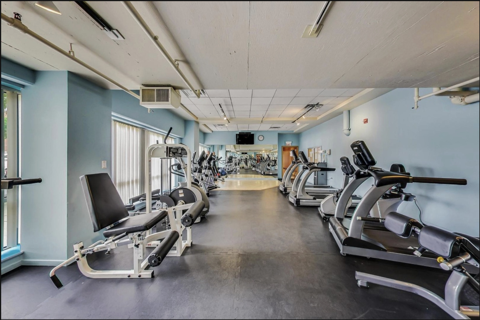 933 West Van Buren Street, Unit 823 Chicago, IL 60607 - Photo 6 of 11