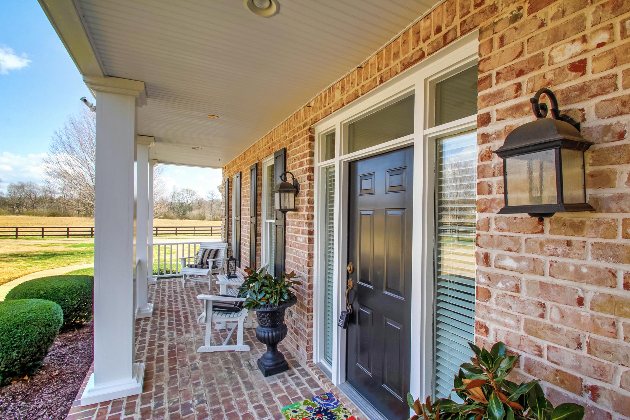 1537 West Harpeth Road Franklin, TN 37064 - Photo 3 of 30 Gallery Image 3