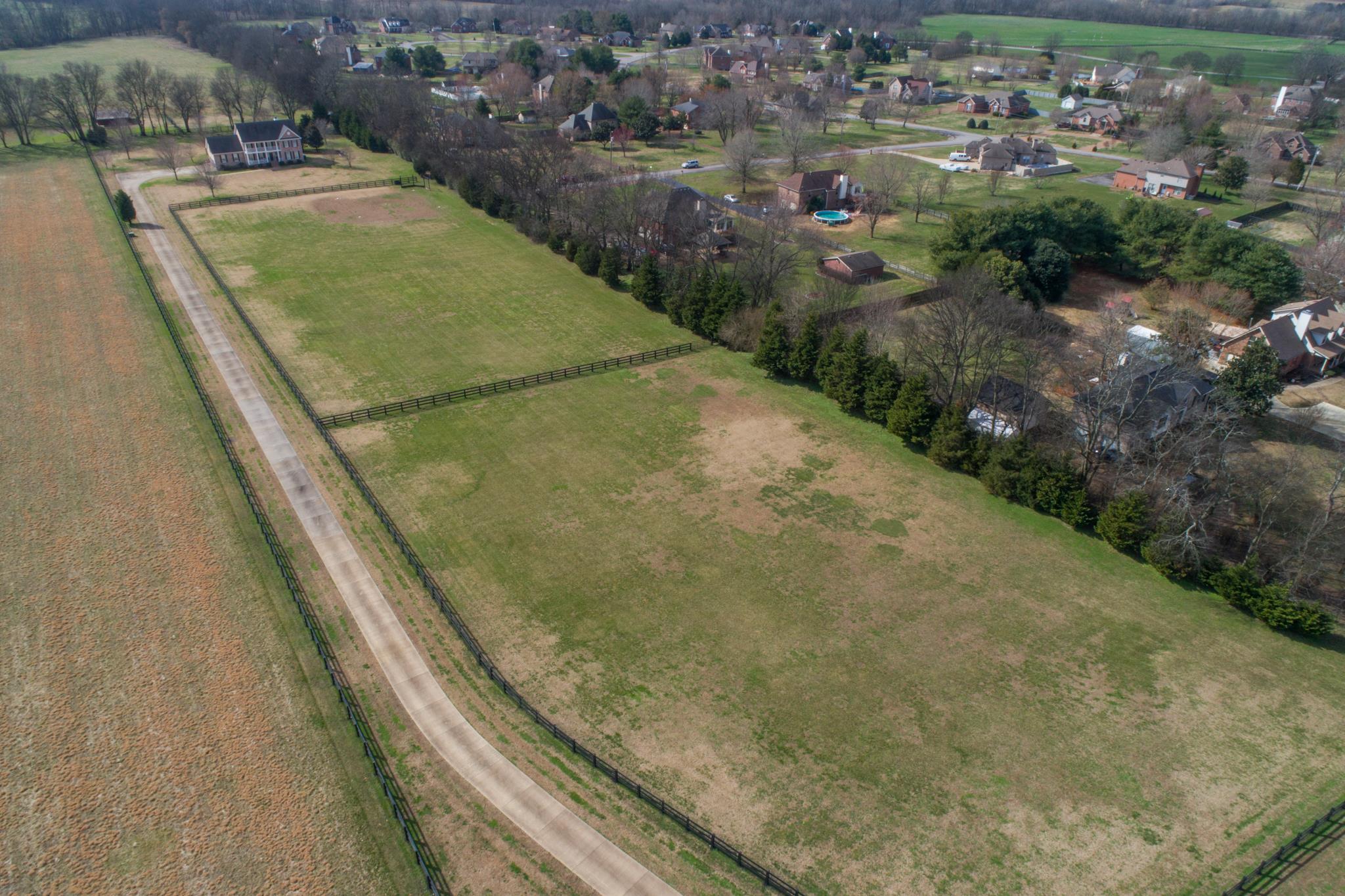 1537 West Harpeth Road Franklin, TN 37064 - Photo 6 of 30 Gallery Image 6