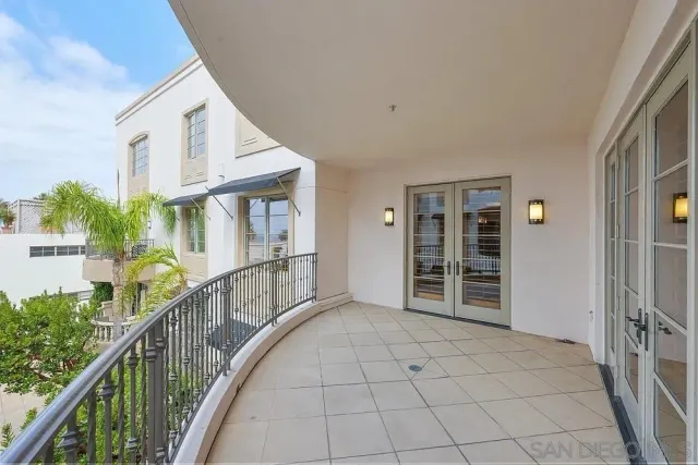 a view of an entryway with staircase