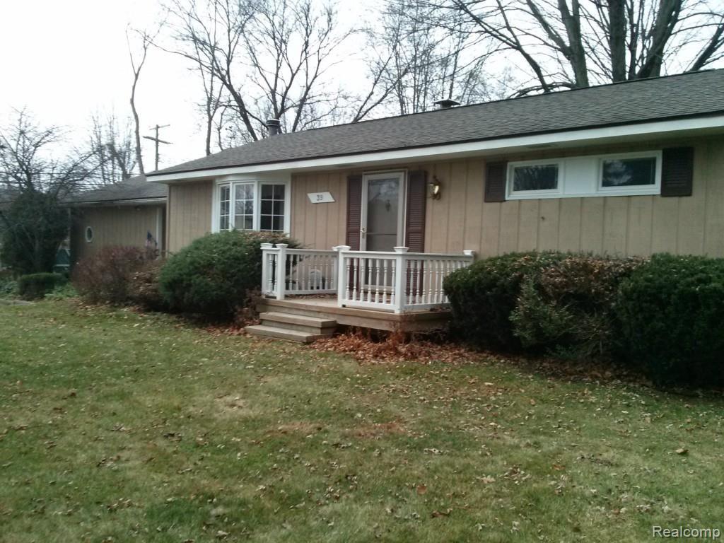 39 Texas Rochester Hills Rochester, MI 48309 - Photo 4 of 27
