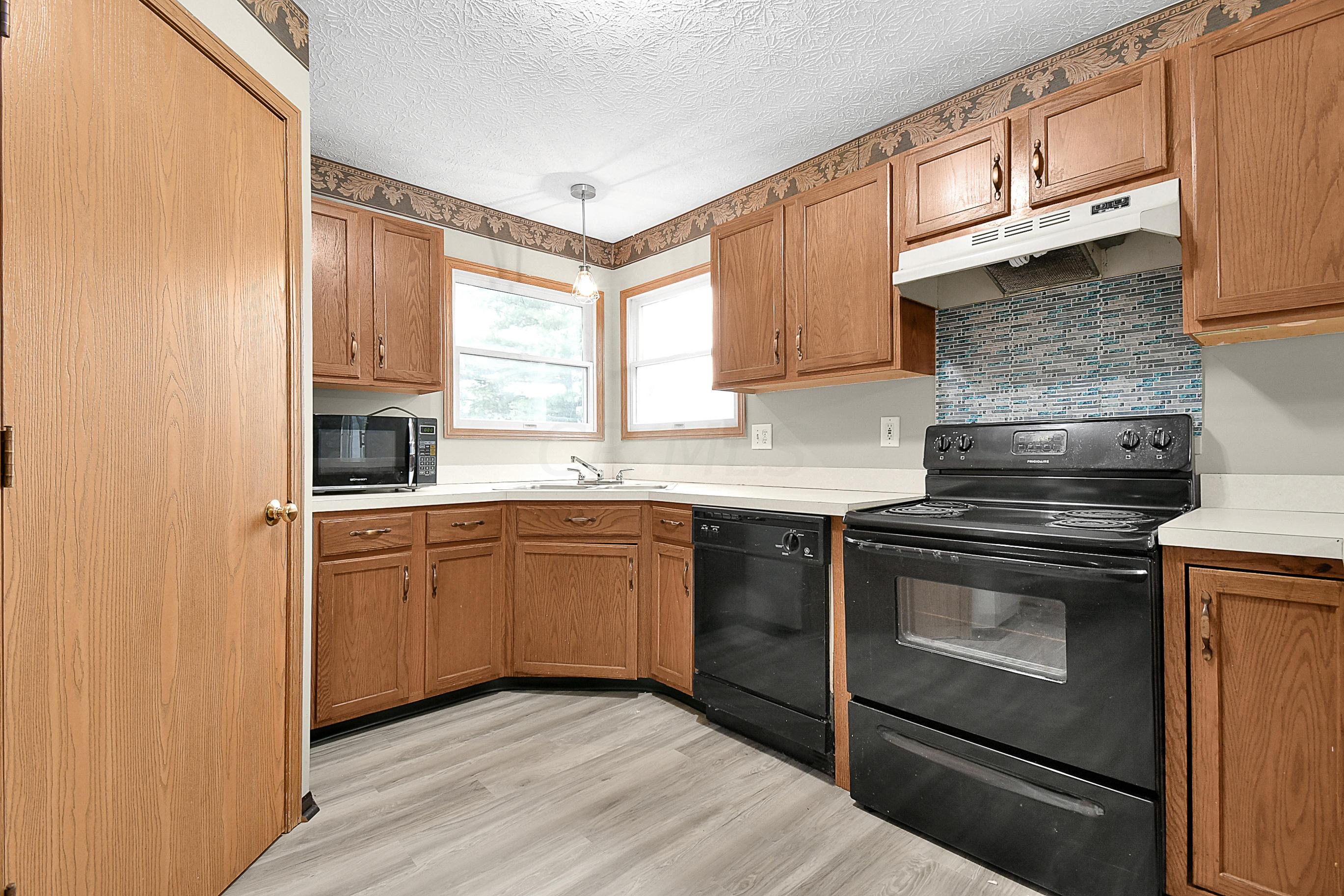 3003 Briar Ridge Road Columbus, OH 43232 - Photo 15 of 35 Gallery Image 15