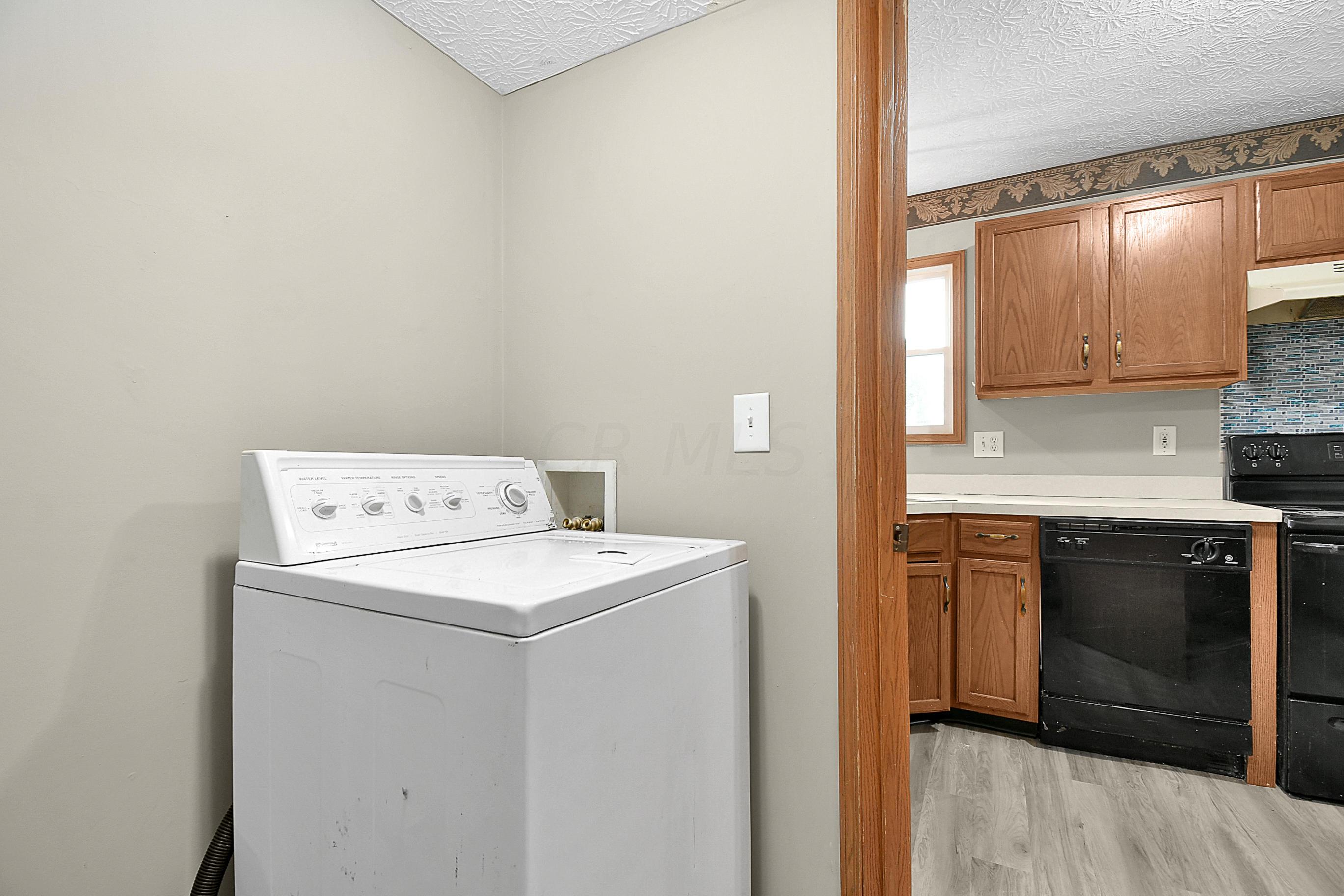3003 Briar Ridge Road Columbus, OH 43232 - Photo 16 of 35 Gallery Image 16