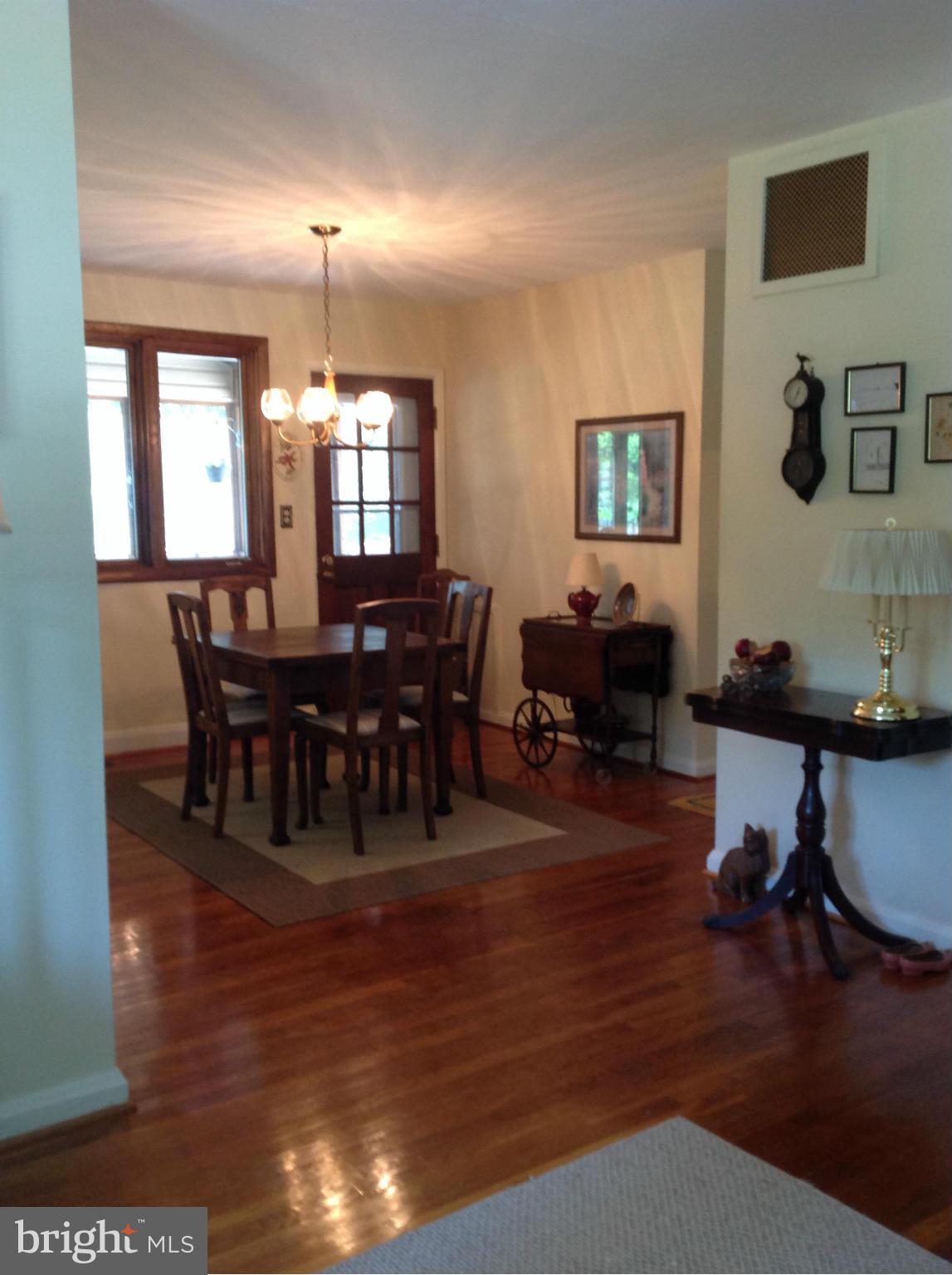 4733 Mawani Road Baltimore, MD 21206 - Photo 7 of 30 Dining Room