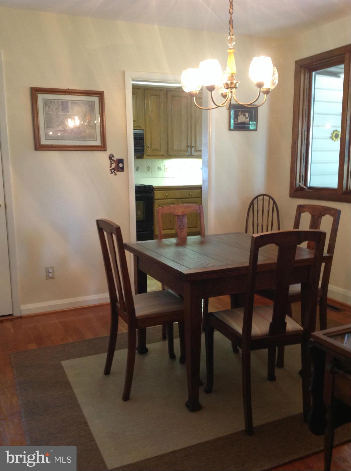 4733 Mawani Road Baltimore, MD 21206 - Photo 8 of 30 Dining Room