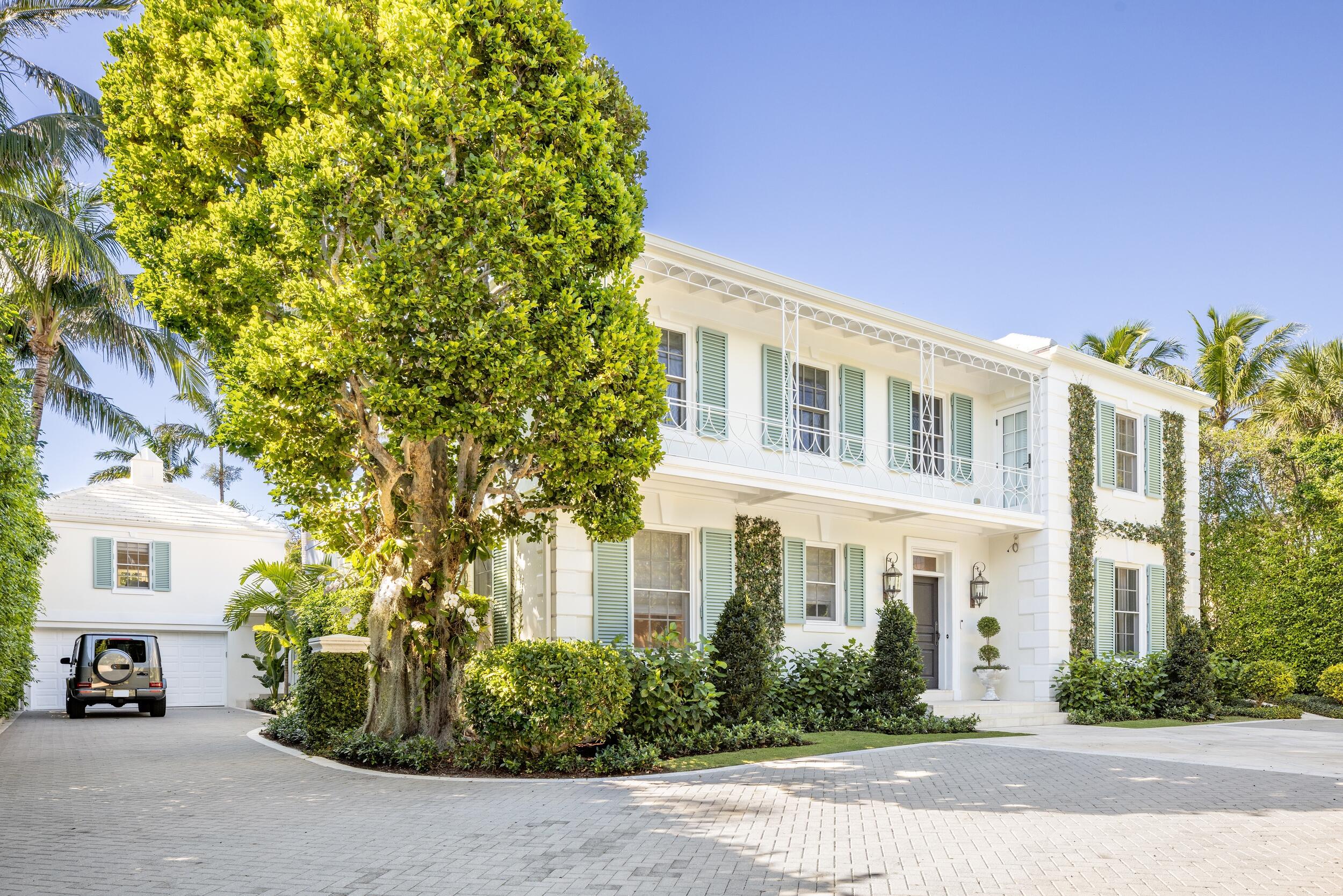 130 Cocoanut Row Palm Beach, FL 33480 - Photo 3 of 66 Front Exterior