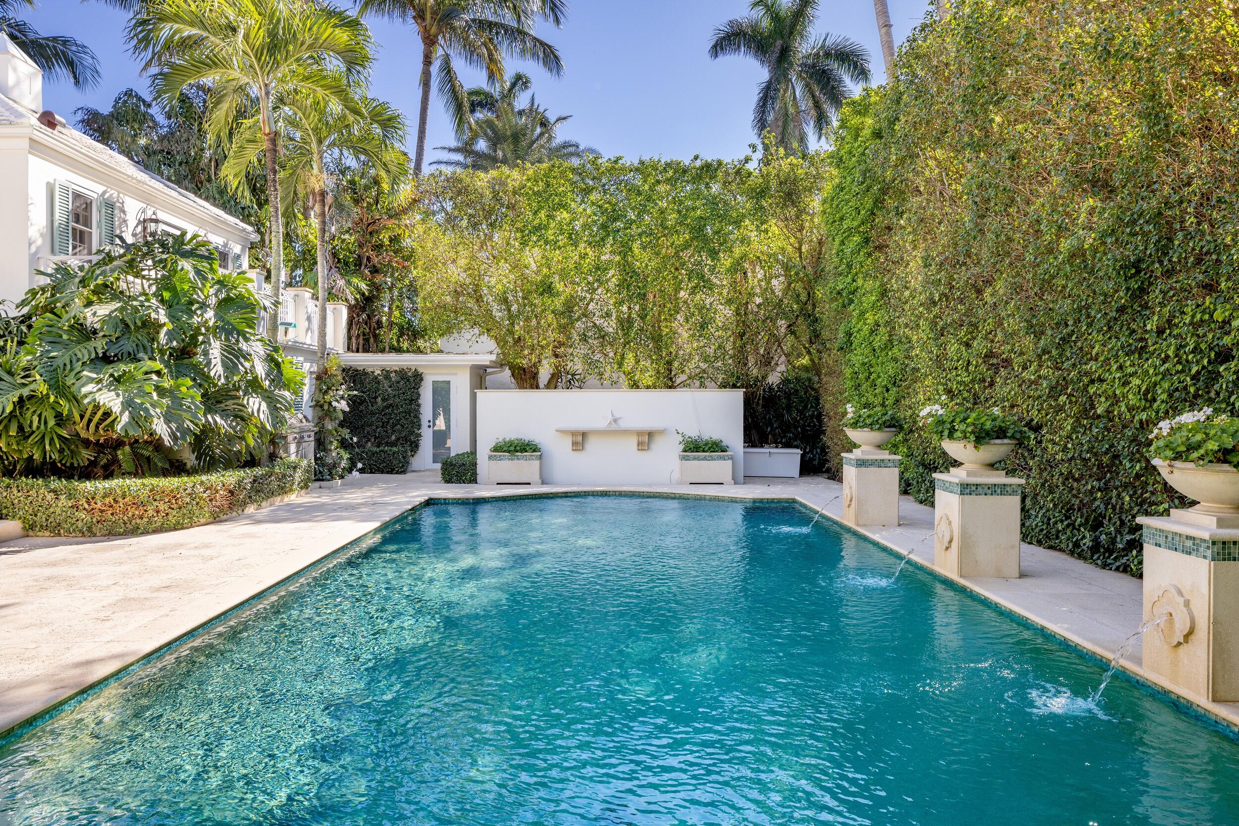 130 Cocoanut Row Palm Beach, FL 33480 - Photo 54 of 66 a view of a back yard