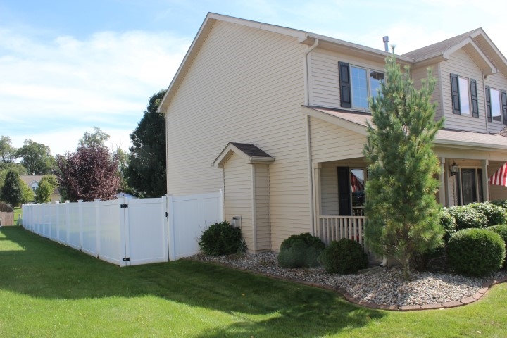15912 Thunderbird Road Huntertown, IN 46748 - Photo 4 of 36 Gallery Image 4