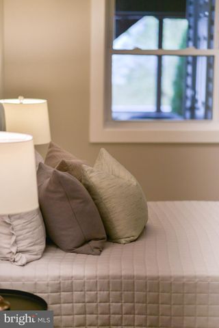 $900,000 | 5739 9th Street Northwest, Washington, DC 20011