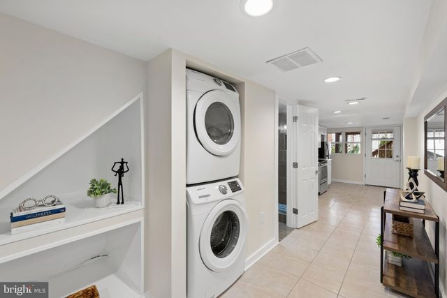 $900,000 | 5739 9th Street Northwest, Washington, DC 20011