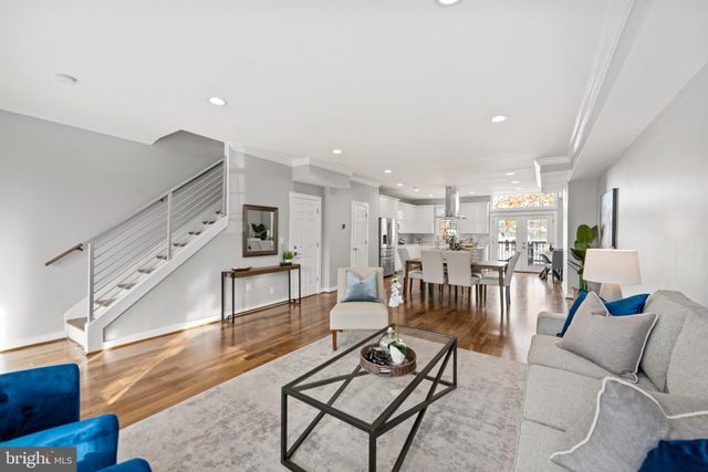$900,000 | 5739 9th Street Northwest, Washington, DC 20011