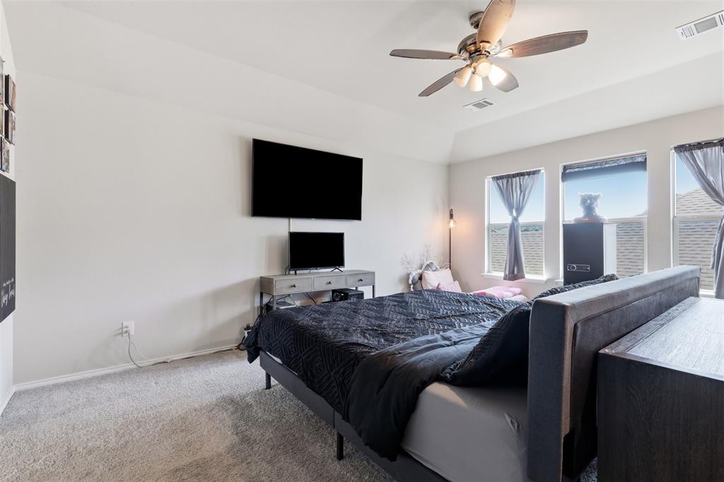 728 Ruellia Street Weatherford, TX 76086 - Photo 27 of 40 Gallery Image 27