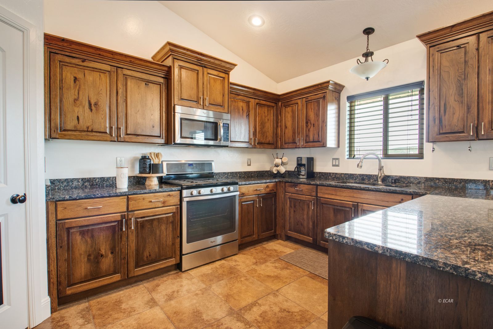 3714 Valley Ridge Avenue Elko, NV 89801 - Photo 7 of 36 Gallery Image 7