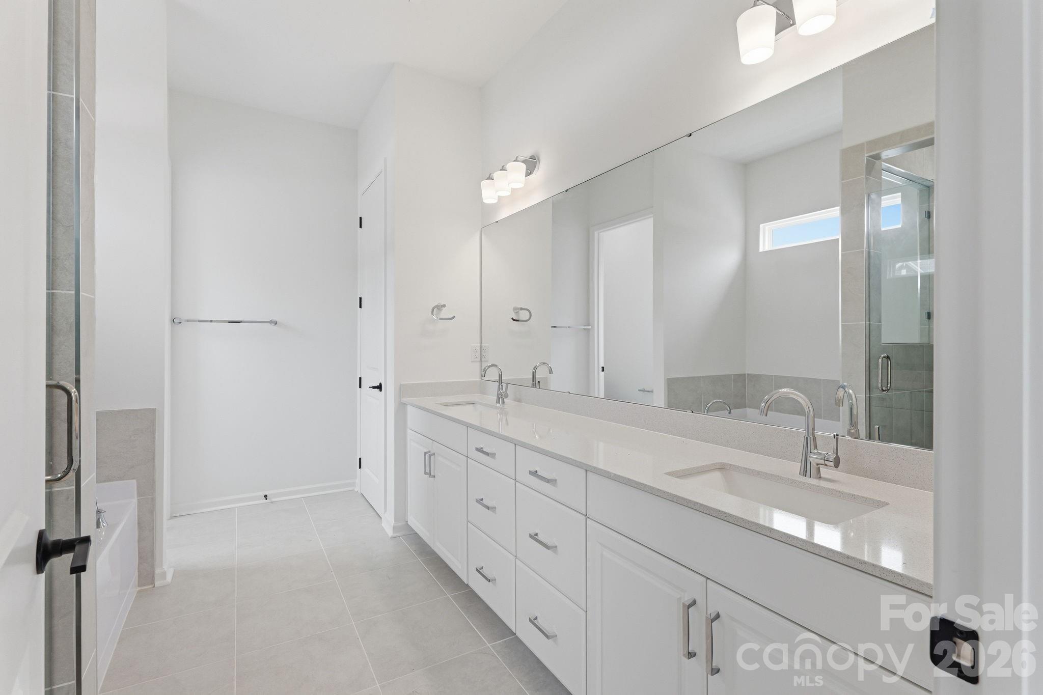 5068 Duval Circle Tega Cay, SC 29708 - Photo 8 of 32